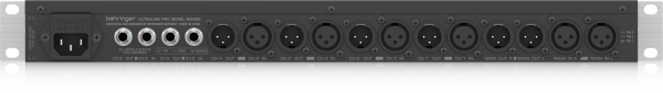 Микшер аналоговый Behringer MX882 V2